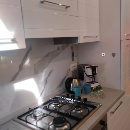 Appartement Casa Vacanze Tita La Tua Base Per Visitare Il Mare Delle Cinque Terre *