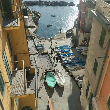Casa Vacanze Tita La Tua Base Per Visitare Il Mare Delle Cinque Terre * لا سبيتسْيا